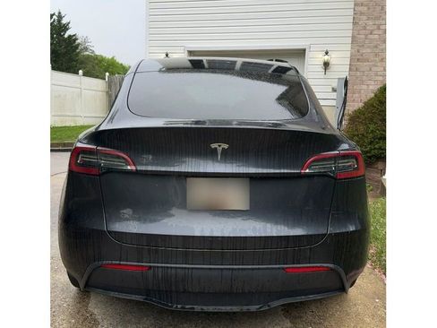 Used 2024 Tesla Model Y Long Range RWD image 4
