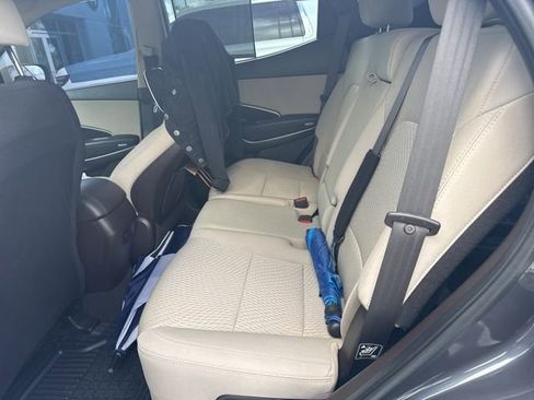 Used 2018 Hyundai Santa Fe Sport w/ 2.4L Value Package 02 image 5