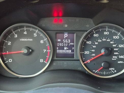 Used 2016 Subaru Crosstrek 2.0i Premium w/ Moonroof Package AWD/4WD image 11