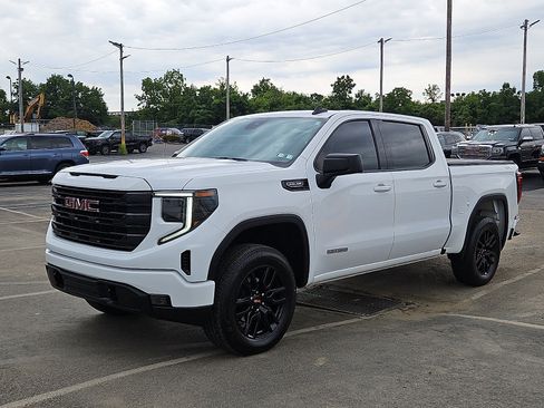 Certified 2024 GMC Sierra 1500 Elevation AWD/4WD image 3