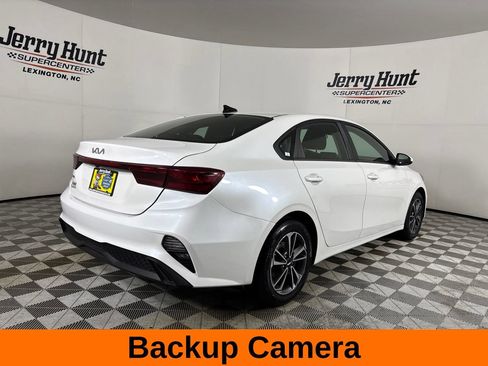 Used 2024 Kia Forte LXS FWD image 6