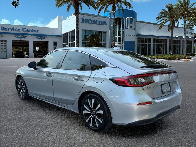 Used 2024 Honda Civic EX-L image 6
