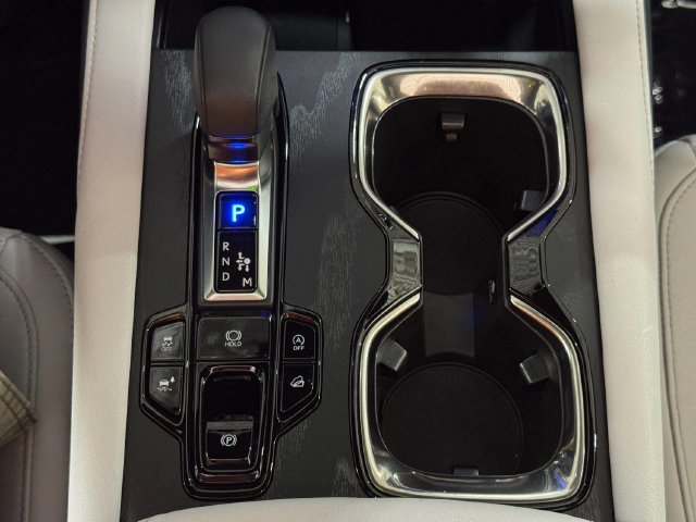 Certified 2023 Lexus RX 350 Premium w/ Cold Area Package AWD/4WD image 18