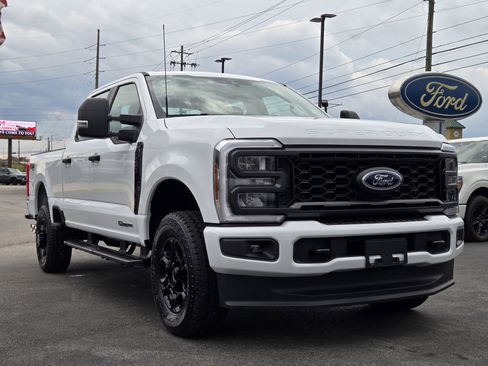 New 2026 Ford F250 XL w/ STX Appearance Package image 5