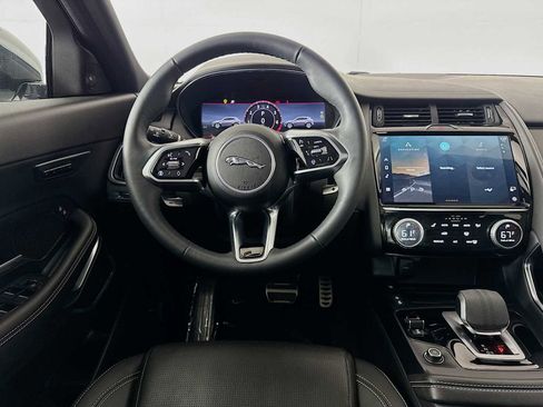 Used 2024 Jaguar E-PACE R-Dynamic SE image 23