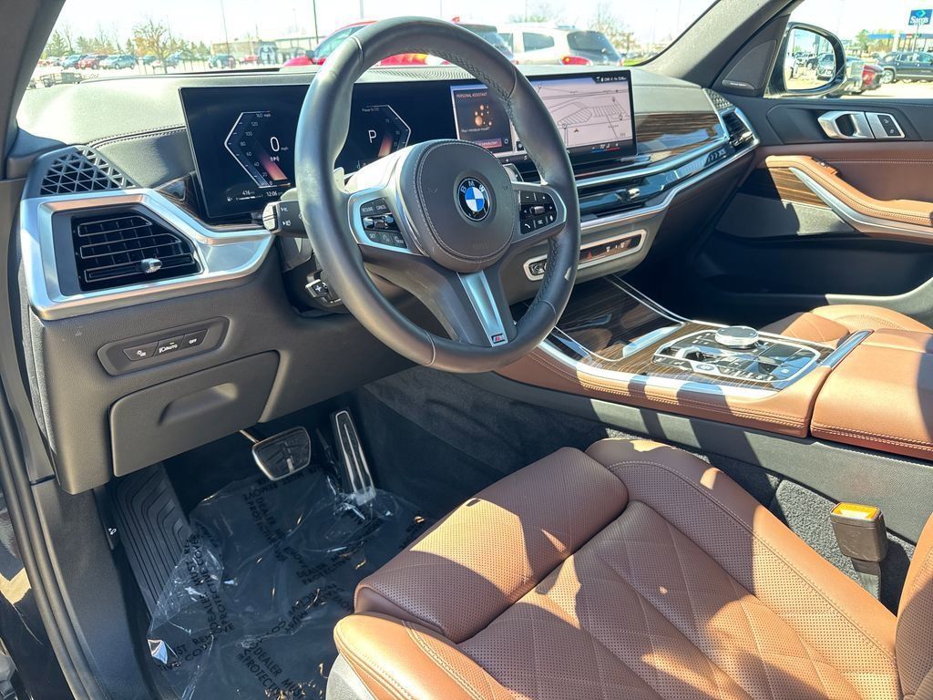 Used 2026 BMW X5 xDrive40i AWD/4WD image 14