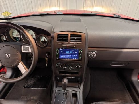 Used 2010 Dodge Charger R/T RWD image 27