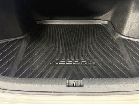Used 2024 Honda Accord Touring image 21