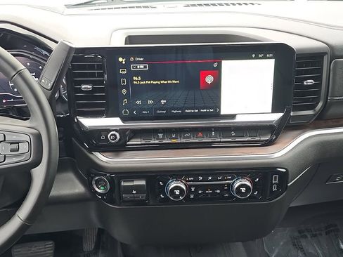 Certified 2025 GMC Sierra 3500 SLT w/ X31 Off-Road Package image 14