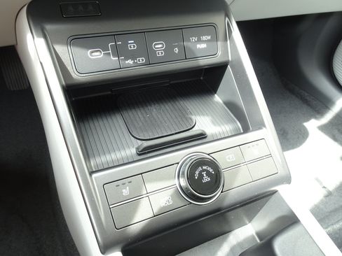 New 2026 Hyundai Kona SEL Premium AWD/4WD image 16