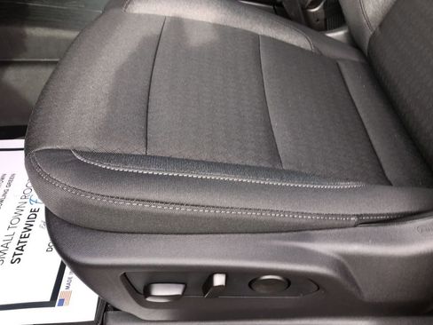 New 2026 GMC Sierra 1500 SLE w/ X31 Off-Road Package AWD/4WD image 12