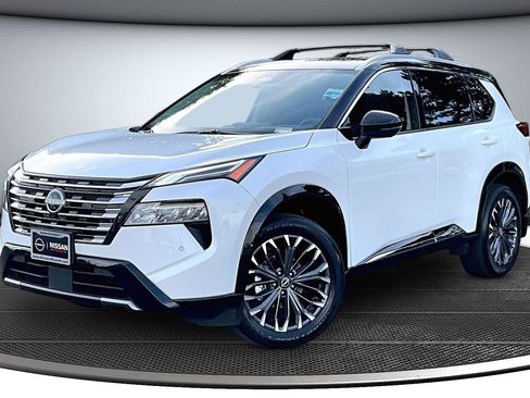 Used 2025 Nissan Rogue Platinum AWD/4WD image 4