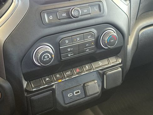 Used 2026 Chevrolet Silverado 1500 Custom Trail Boss w/ LPO, Dark Essentials Package AWD/4WD image 21
