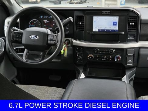 Used 2025 Ford F250 XLT w/ FX4 Off-Road Package AWD/4WD image 5