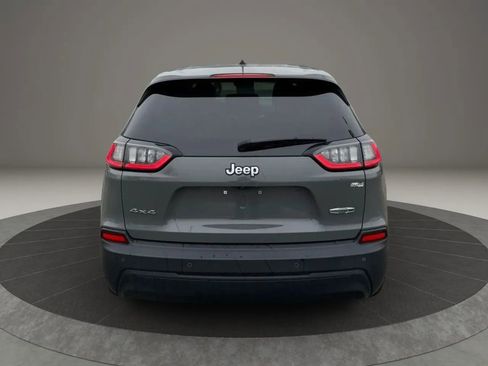 Used 2019 Jeep Cherokee Latitude Plus w/ Comfort/Convenience Group AWD/4WD image 5