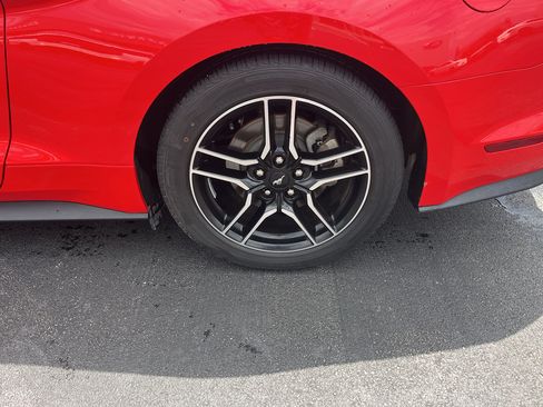 Used 2020 Ford Mustang Premium RWD image 10