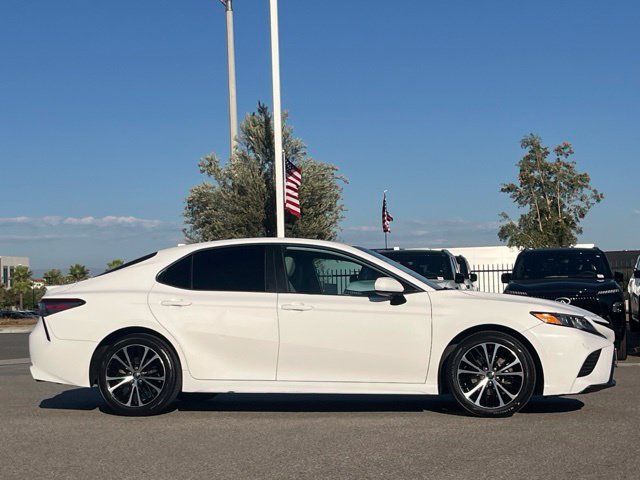 Used 2019 Toyota Camry SE w/ Protection Package (Q2) FWD image 6