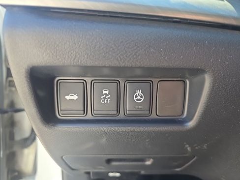 Used 2017 Nissan Maxima 3.5 SL FWD image 13