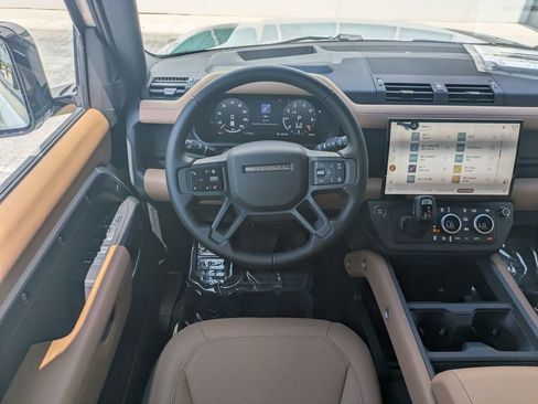 New 2026 Land Rover Defender 130 X-Dynamic SE AWD/4WD image 17
