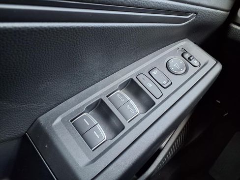 Used 2026 Honda Accord LX image 8