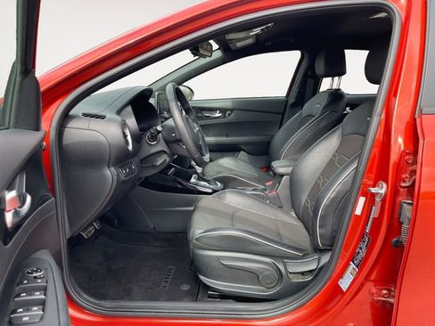 Used 2022 Kia Forte GT-Line image 9