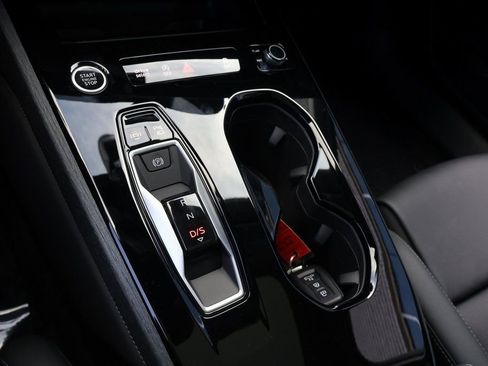 New 2025 Audi A5 2.0T Prestige image 25