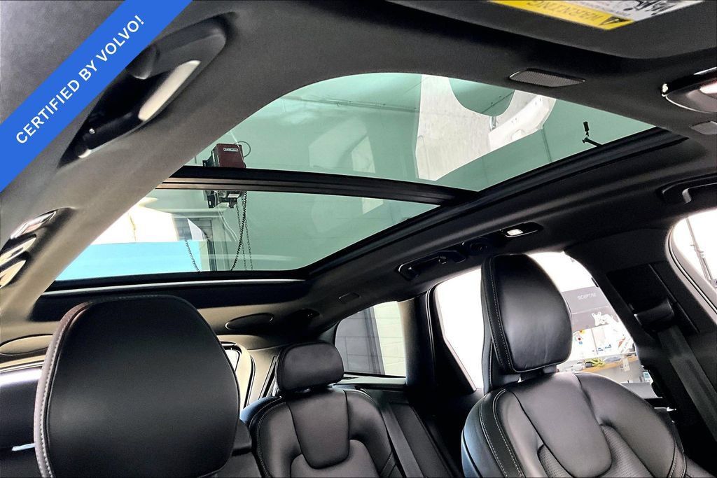Used 2024 Volvo XC60 T8 Ultimate w/ Protection Package Premier AWD/4WD image 20
