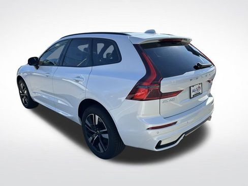 New 2026 Volvo XC60 B5 Core w/ Climate Package PRO image 6