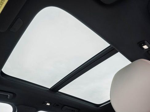 New 2026 Volvo XC90 T8 Plus w/ Protection Package Premier image 30