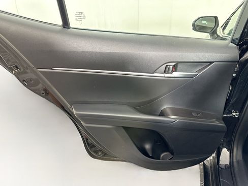 Used 2024 Toyota Camry LE FWD image 23