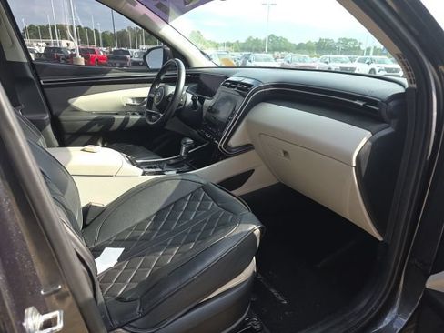 Used 2023 Hyundai Tucson SEL w/ Convenience Package FWD image 11