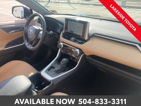 Certified 2025 Toyota RAV4 XLE w/ Convenience Package image 17