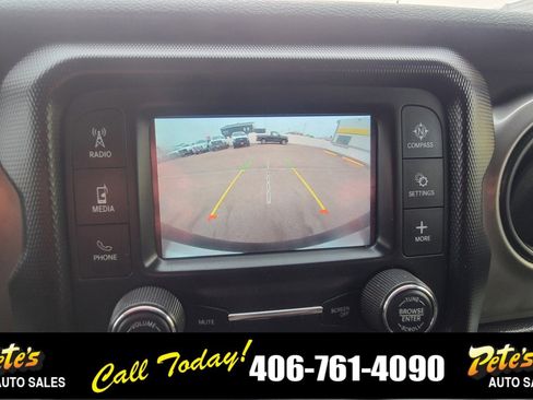 Used 2020 Jeep Wrangler Unlimited Sport S image 24