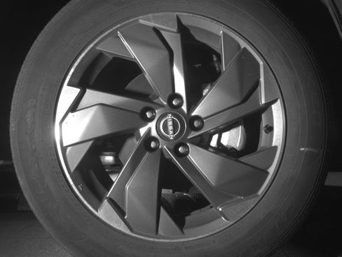 Used 2025 Nissan Rogue SV image 13