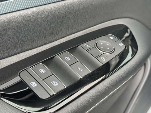 Used 2025 Nissan Murano SL AWD/4WD image 16