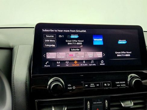 Used 2021 Nissan Armada SV AWD/4WD image 18