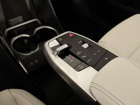 New 2026 BMW X1 xDrive28i w/ Technology Package image 10