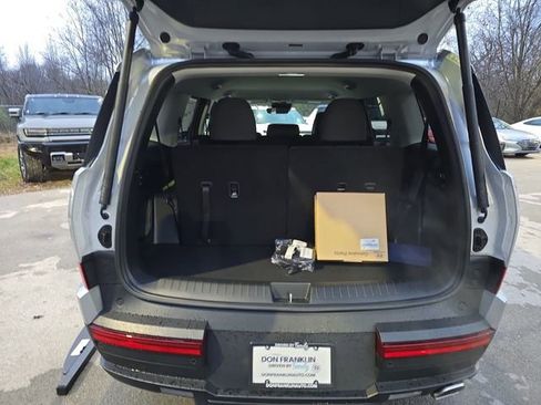 New 2026 Hyundai Santa Fe SE image 23