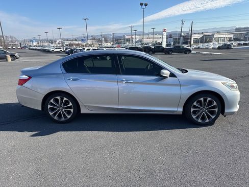 Used 2014 Honda Accord Sport image 6