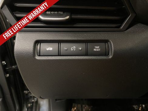 Used 2025 Nissan Altima 2.5 SV AWD/4WD image 36