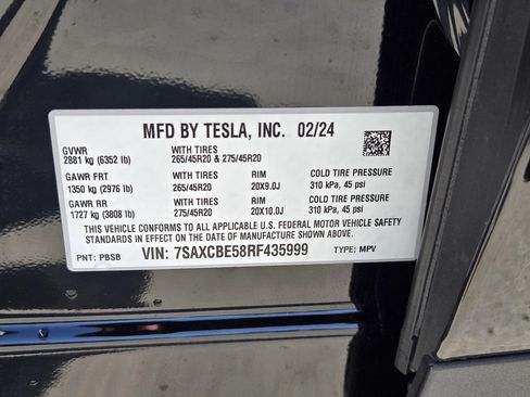 Used 2024 Tesla Model X AWD/4WD image 25