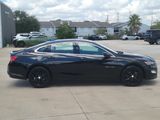 Used 2024 Chevrolet Malibu LT image 3