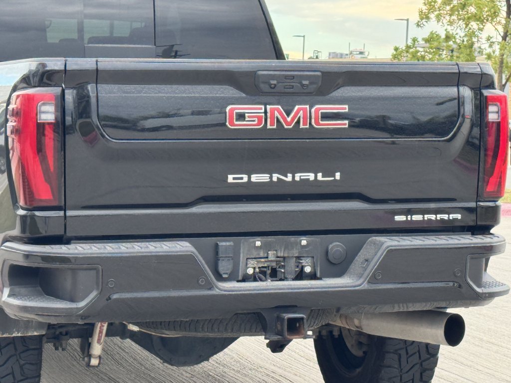 Used 2024 GMC Sierra 2500 Denali w/ Denali Reserve Package AWD/4WD image 7