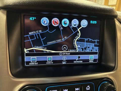 Used 2018 GMC Yukon SLT w/ Open Road Package image 24