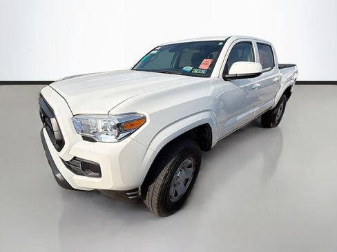 Used 2023 Toyota Tacoma SR AWD/4WD image 5