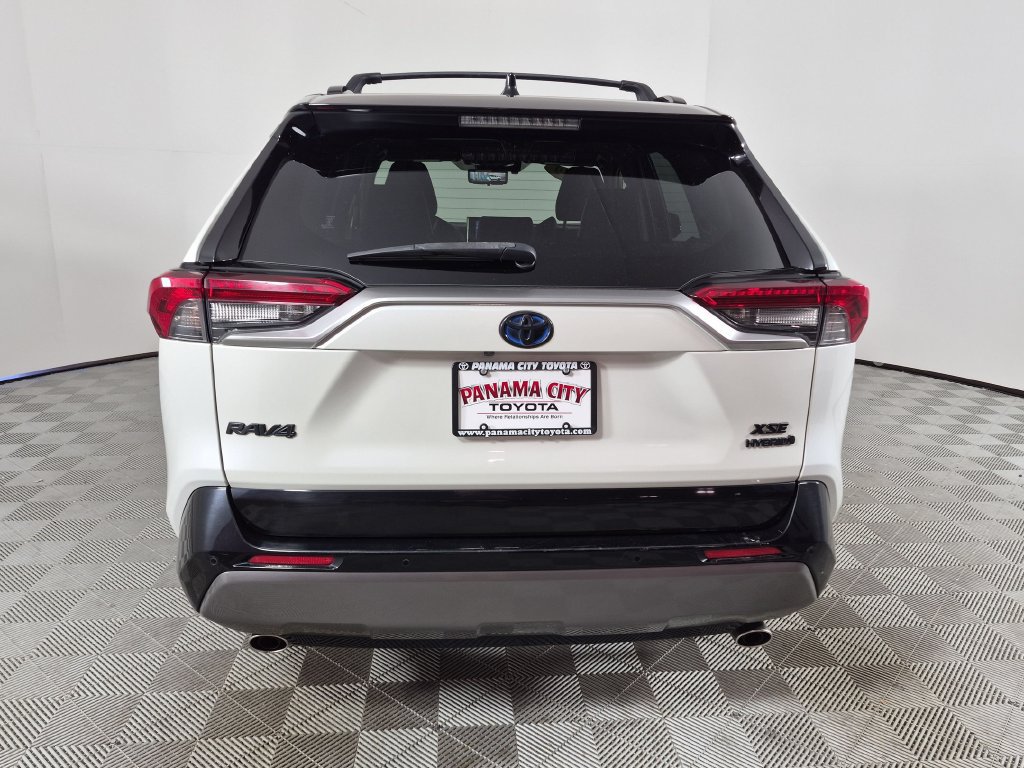 Used 2019 Toyota RAV4 XSE AWD/4WD image 4