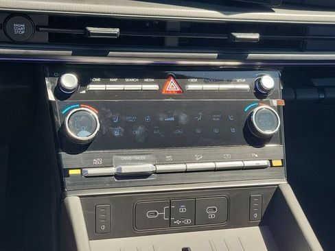 New 2026 Hyundai Santa Fe Calligraphy AWD/4WD image 13