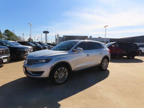 Used 2018 Lincoln MKX Reserve image 2