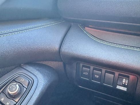 Used 2025 Subaru Ascent Bronze Edition image 17