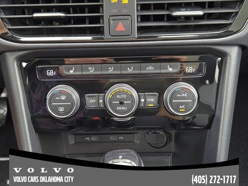 Used 2023 Volkswagen Taos SEL AWD/4WD image 15